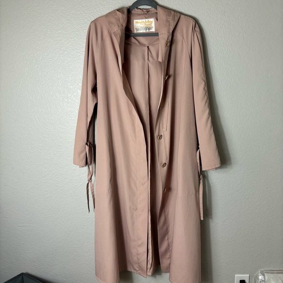 Vintage Weatherbee Lightweight Rain Coat/Hooded Coat from 80's/Beige/ Light Pink - Picture 1 of 9